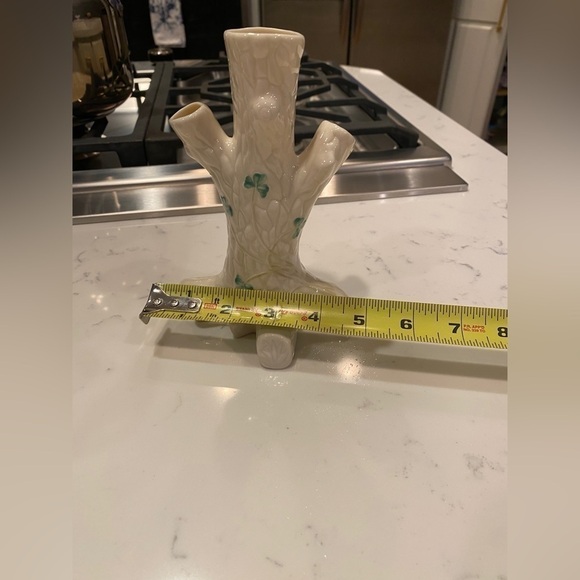 Vintage Belleek Ireland Porcelain Shamrock Triple Trunk Tree Shape Bud Vase - Picture 12 of 13
